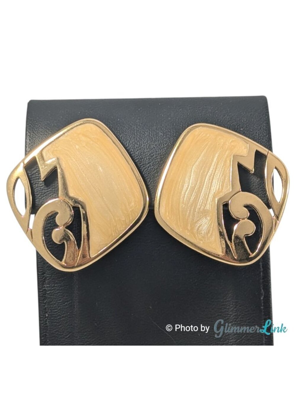Vintage 1980s Avon Scrollwork Cream Enamel Swirl Statement Earrings